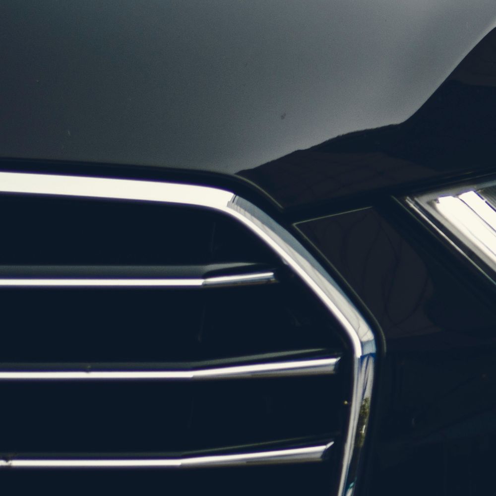 Front Grille | Spray Paint on front Grill |Best spray coating solution for front grille in india | Best spray coating solution for front grille mercedes |best anti fog spray for car windows |grill spray paint |best grill paint